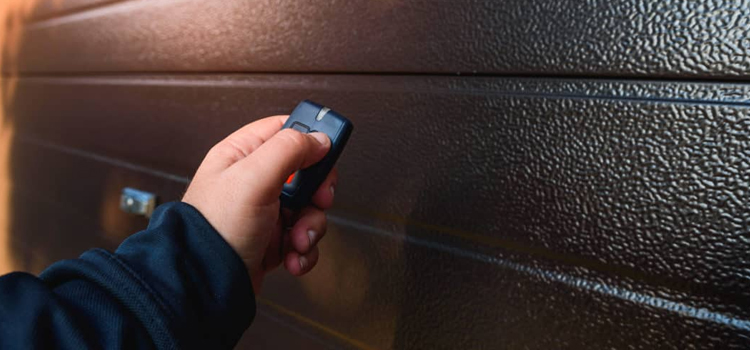 automatic door opener with remote control in Orland Park, IL